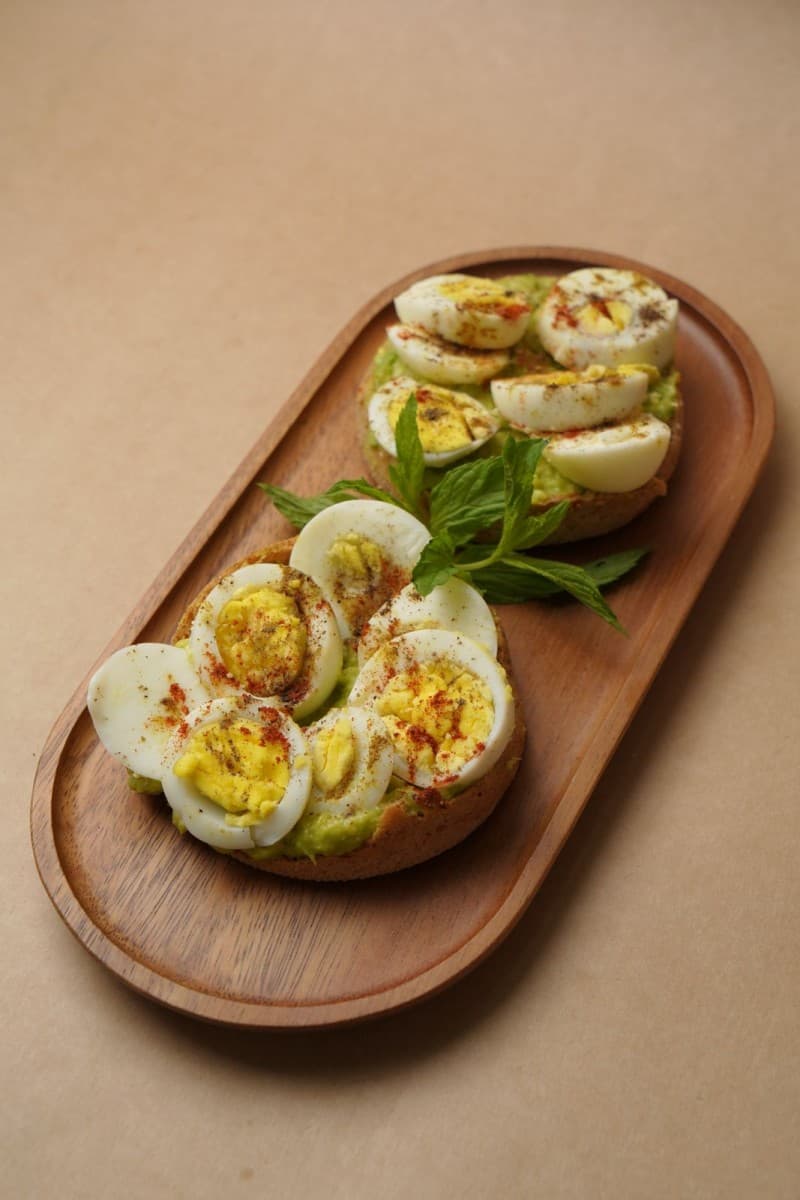 Breakfast: Keto Avo Eggs salad + Keto Bread