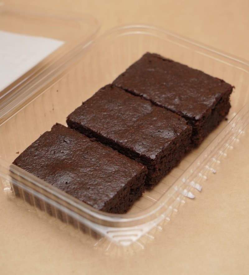 The Keto Brownies (2 net carbs per piece)