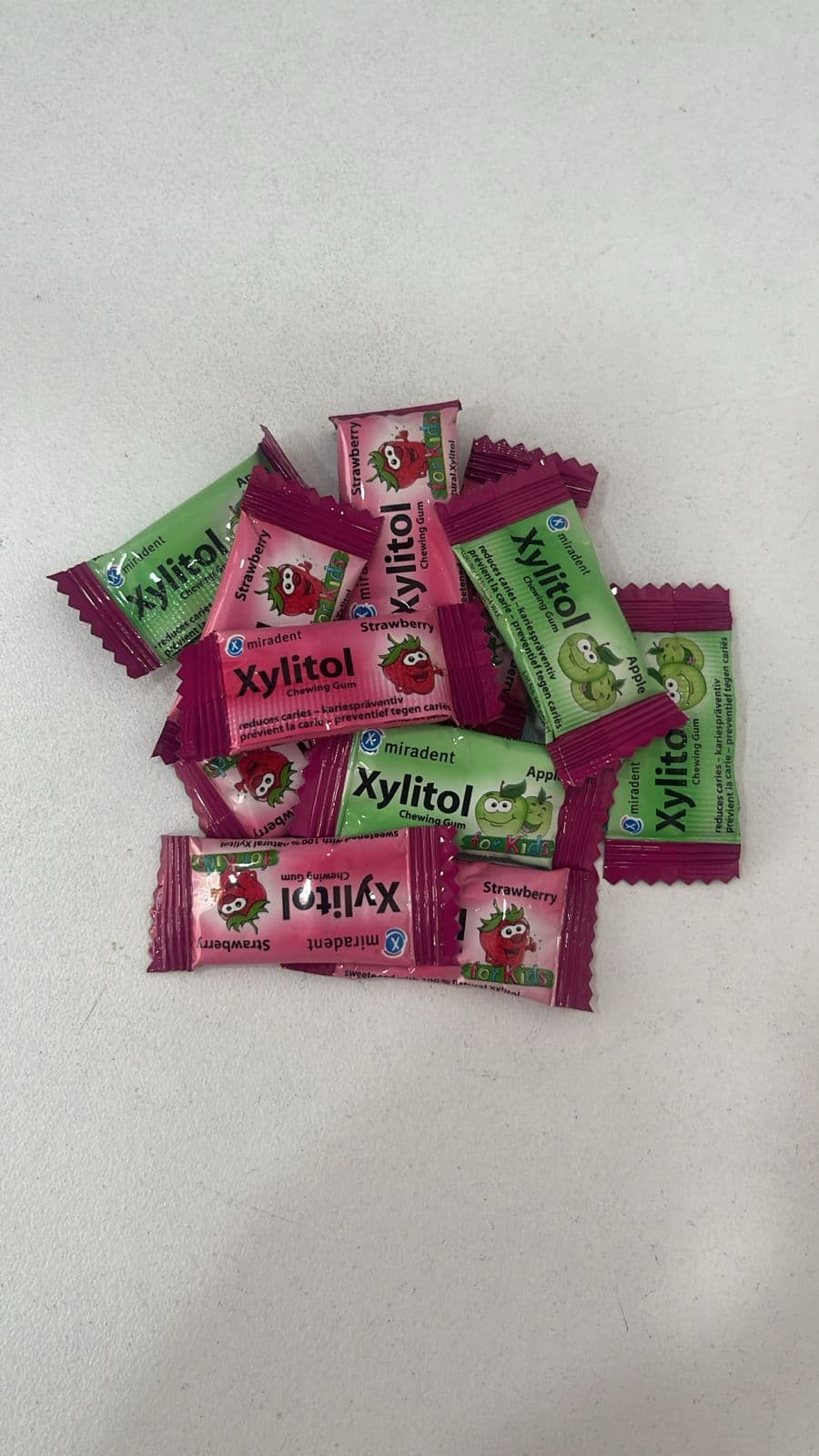 Apple or Cherry Xylitol Drops (Bonbons, 3 pcs)