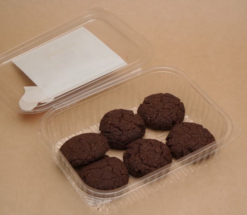 The Keto Chocolate Cookies (1 net carb per cookie)