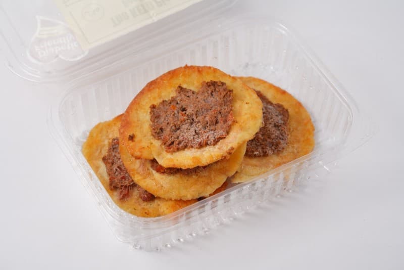 The Keto Lahem bi Ajeen (1 net carb per piece)